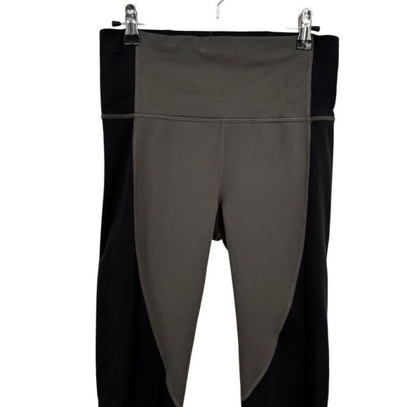 Athleta Spar Colorblock 7/8 Tight Leggings Gray & Black Small Tall - Picture 3 of 10